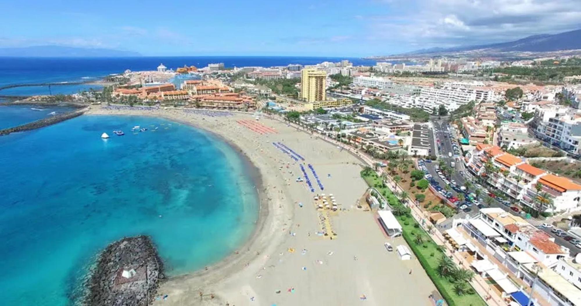 Few Steps From The Beach Hostel In Los Cristianos Arona  Extérieur photo